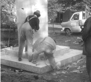 grabsteine, steinmetz, grabsteine preise, grabmale, grabumrandungen, grabstein, natursteine, naturstein, grabgestaltung, urnengrabsteine, rasengrab, rasengräber grabsteine, steinmetz, grabsteine preise, grabmale, grabumrandungen, grabstein, natursteine, naturstein, grabgestaltung, urnengrabsteine, rasengrab, rasengräber